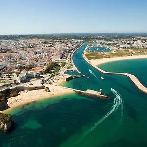https://b21-oliveira-cozy-lagos.hotelaalgarve.com