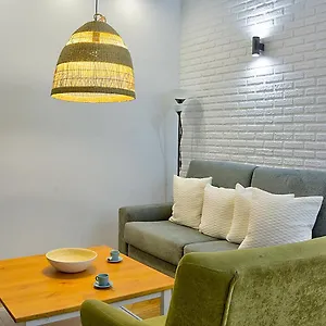 https://apartsuite-br-triana-arellano.es-andalucia.com