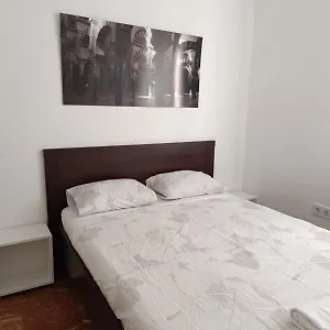 https://piso-dos-dormitorios-junto-plaza-colon.es-andalucia.com